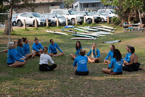 Monthly Intro / Beginner Surf Clinics For Women - Byron Bay / Lennox Head - Accommodation Mermaid Beach 4