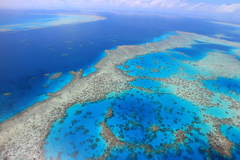 Whitsunday Islands And Heart Reef Scenic Flight - 70 Minutes - Accommodation Mermaid Beach 1