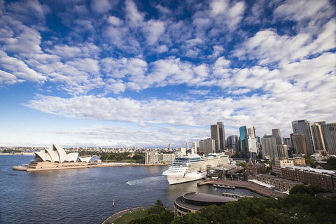 Sydney Uncovered Full-Day Tour - Accommodation Mermaid Beach 5