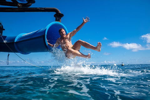 Outer Reef Pontoon Experience From Cairns - Accommodation Mermaid Beach 2